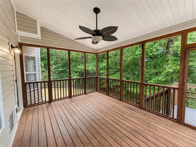 8 Creekside Overlook View, Hiram, GA 30141