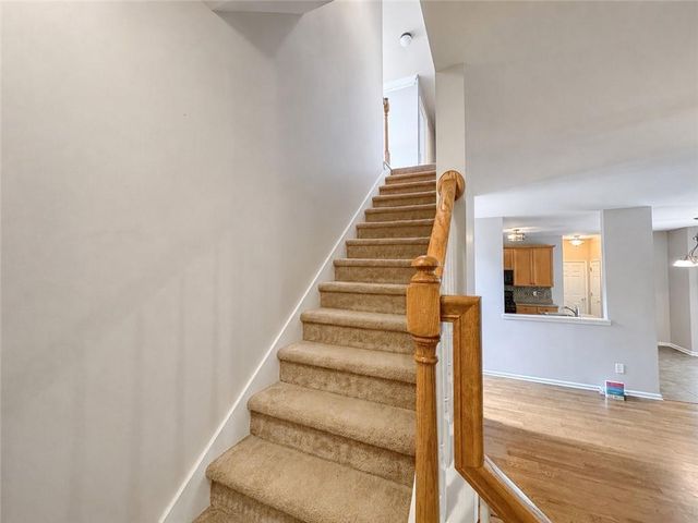 8 Creekside Overlook View, Hiram, GA 30141