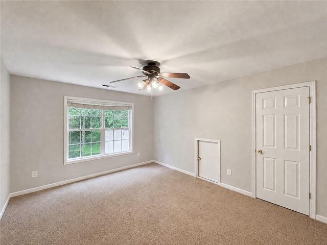 8 Creekside Overlook View, Hiram, GA 30141