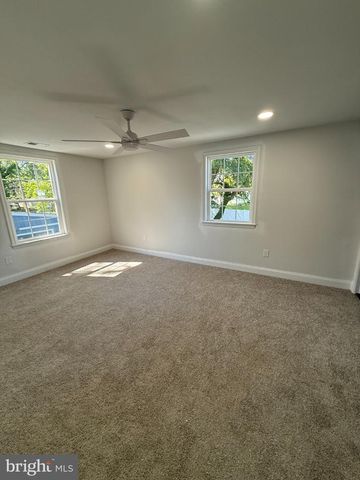 7017 COLLINS AVE, Pennsauken, NJ 08109