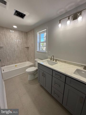 7017 COLLINS AVE, Pennsauken, NJ 08109