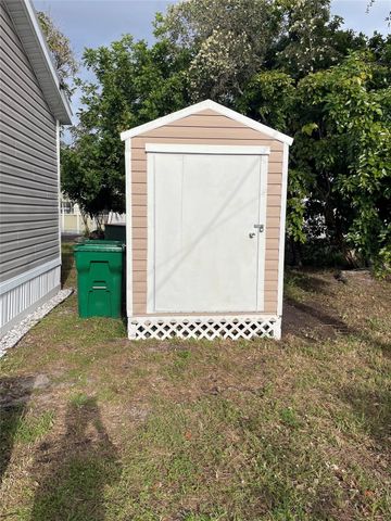 8640 SW 16th Court, Davie, FL 33324