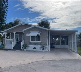 8640 SW 16th Court, Davie, FL 33324