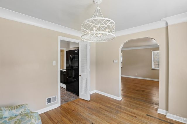 2652 Cedarbrook Drive, Golf Manor, OH 45237