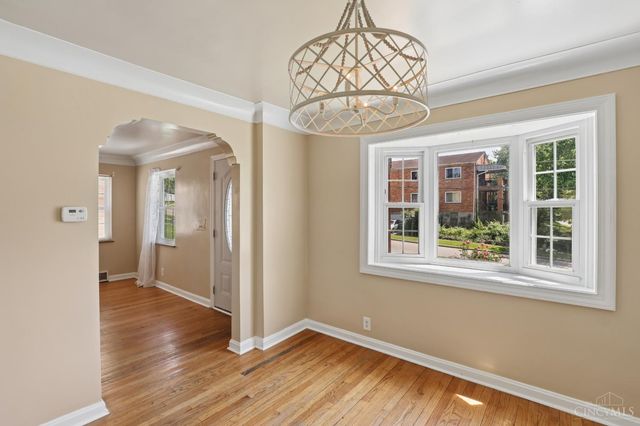 2652 Cedarbrook Drive, Golf Manor, OH 45237
