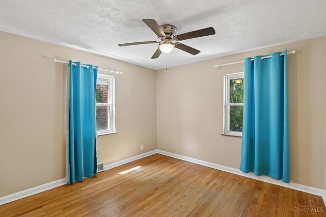 2652 Cedarbrook Drive, Golf Manor, OH 45237