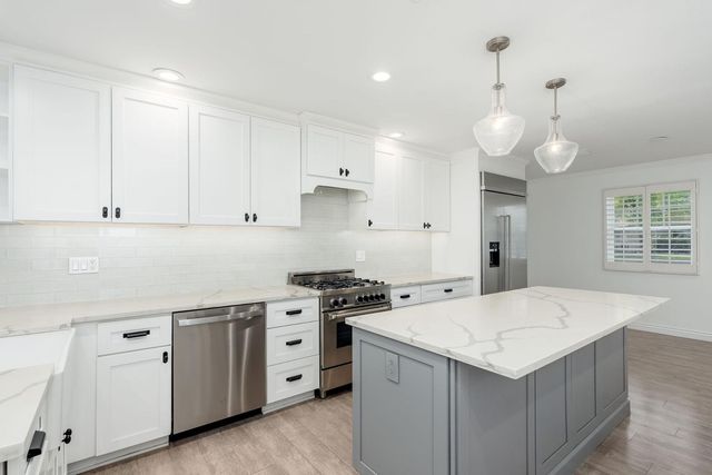 6709 E Monterosa Street, Scottsdale, AZ 85251