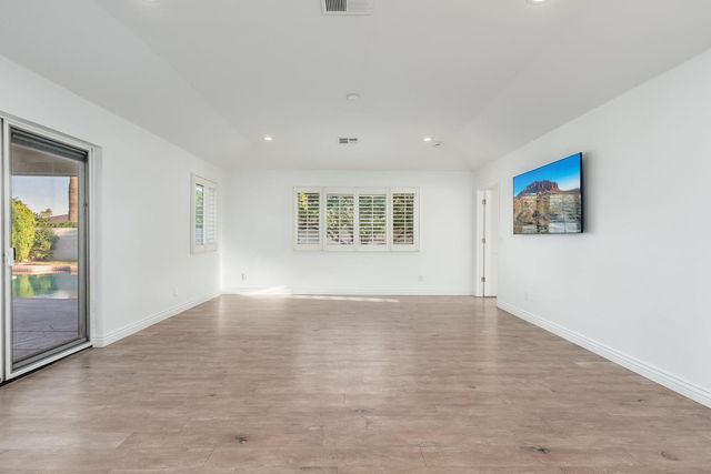 6709 E Monterosa Street, Scottsdale, AZ 85251