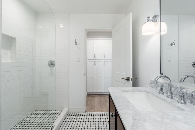 6709 E Monterosa Street, Scottsdale, AZ 85251