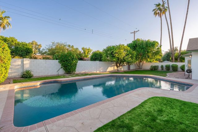 6709 E Monterosa Street, Scottsdale, AZ 85251