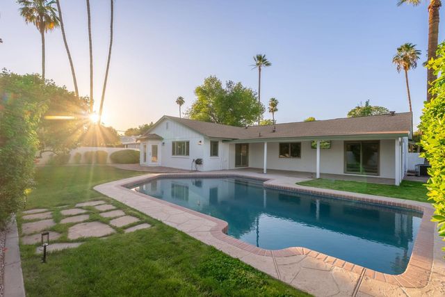 6709 E Monterosa Street, Scottsdale, AZ 85251
