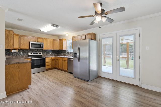 5029 Midway Street, Ocean Springs, MS 39564