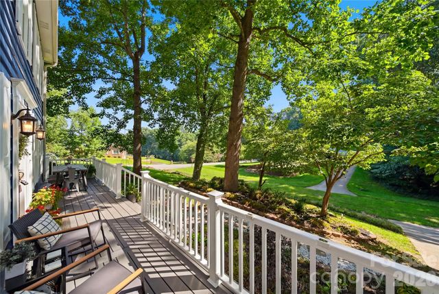 6089 Northlake Drive, Hickory, NC 28601