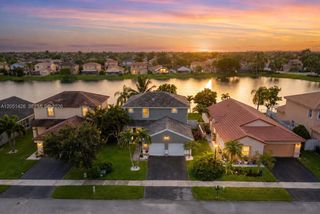 18546 NW 22nd Street, Pembroke Pines, FL 33029