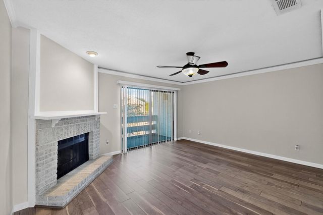 5840 Spring Valley Road 810, Dallas, TX 75254