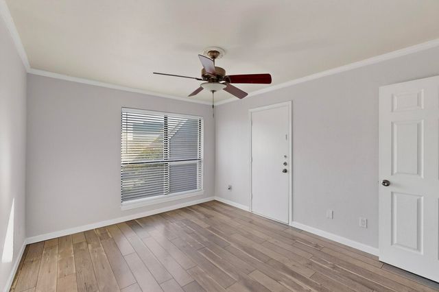5840 Spring Valley Road 810, Dallas, TX 75254