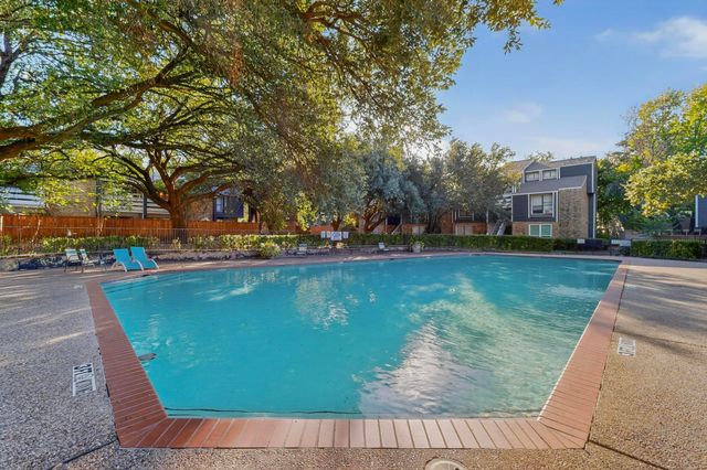 5840 Spring Valley Road 810, Dallas, TX 75254