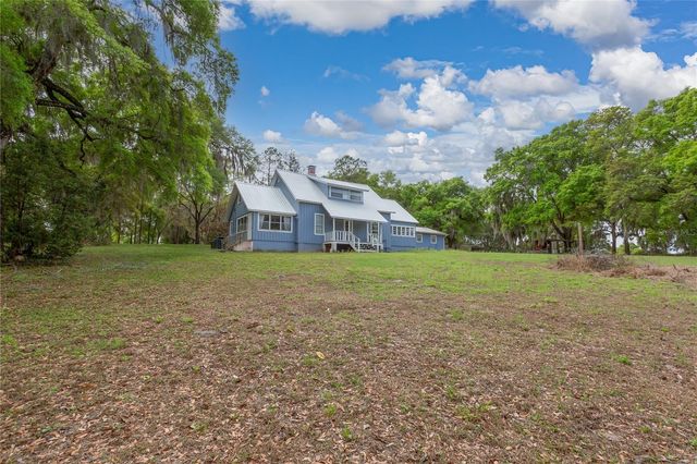 1905 MYRTLE LAKE AVENUE, Fruitland Park, FL 34731