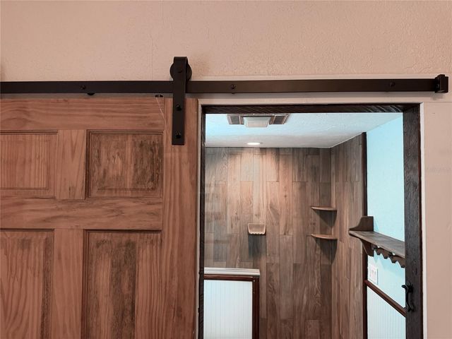 1905 MYRTLE LAKE AVENUE, Fruitland Park, FL 34731