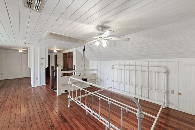 1905 MYRTLE LAKE AVENUE, Fruitland Park, FL 34731