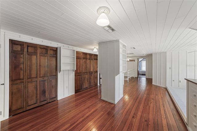 1905 MYRTLE LAKE AVENUE, Fruitland Park, FL 34731