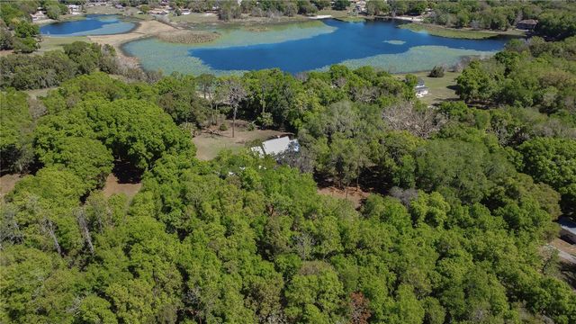 1905 MYRTLE LAKE AVENUE, Fruitland Park, FL 34731
