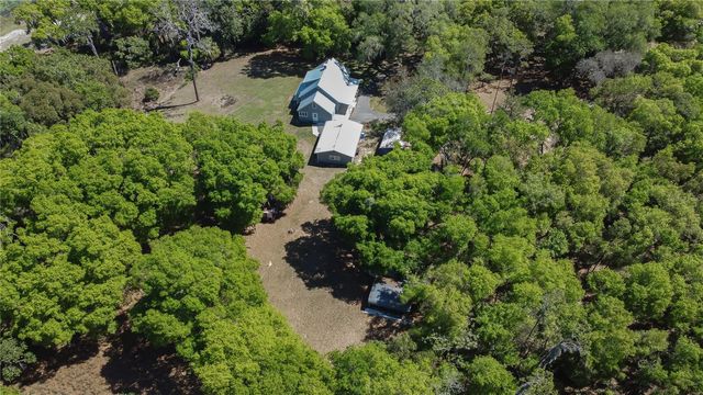 1905 MYRTLE LAKE AVENUE, Fruitland Park, FL 34731