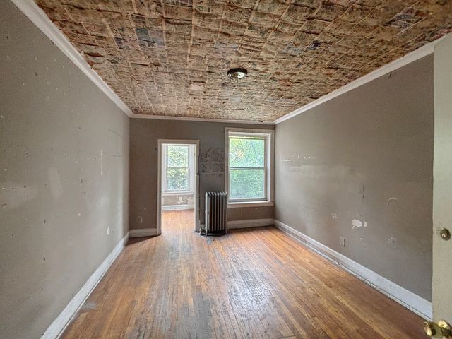 7136 S East End Avenue, Chicago, IL 60649