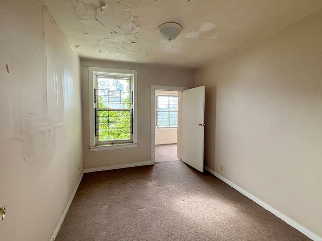 7136 S East End Avenue, Chicago, IL 60649