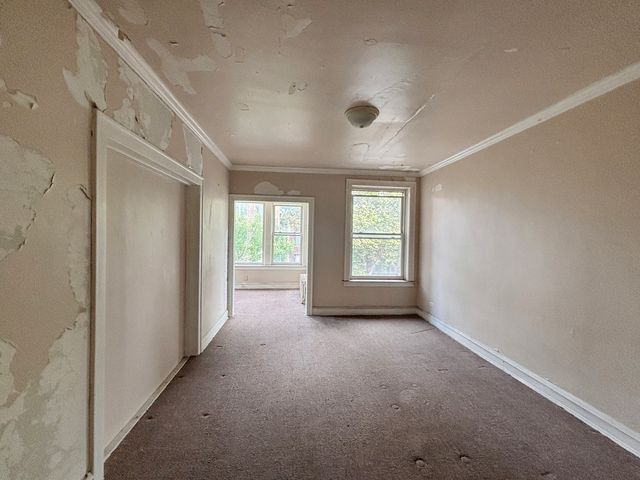 7136 S East End Avenue, Chicago, IL 60649