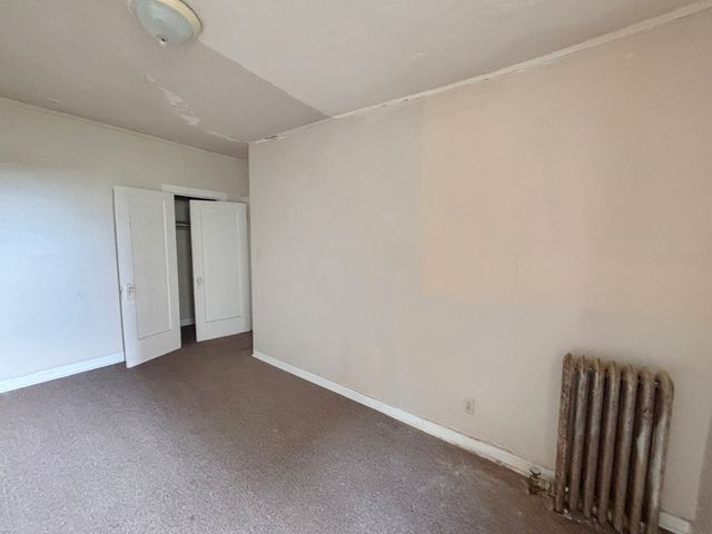 7136 S East End Avenue, Chicago, IL 60649