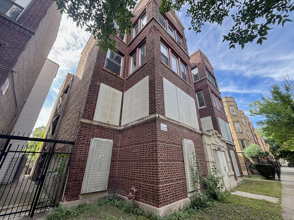 7136 S East End Avenue, Chicago, IL 60649 — photo 2