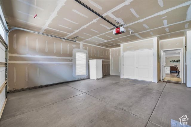 4866 W BLACK TWIG DR, South Jordan, UT 84009