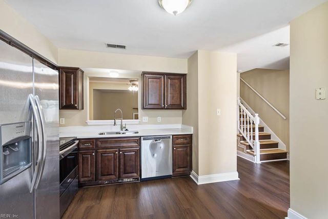 312 Seeman CT, Virginia Beach, VA 23452