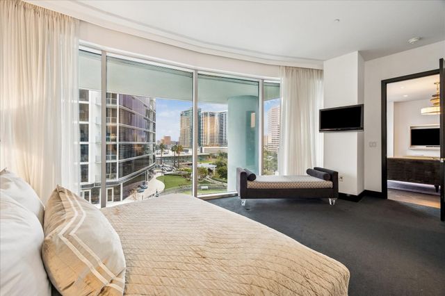 1600 Post Oak Boulevard 1007, Houston, TX 77056