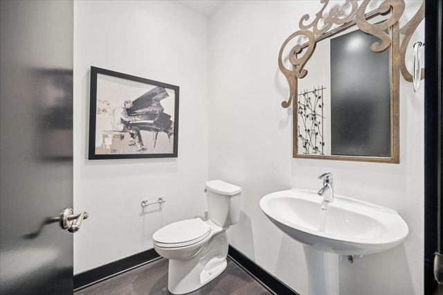 1600 Post Oak Boulevard 1007, Houston, TX 77056