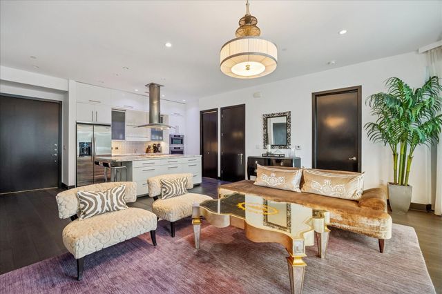 1600 Post Oak Boulevard 1007, Houston, TX 77056