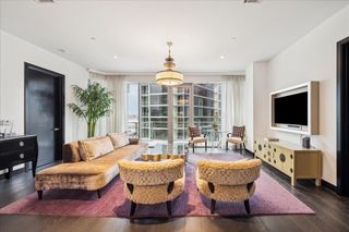 1600 Post Oak Boulevard 1007, Houston, TX 77056