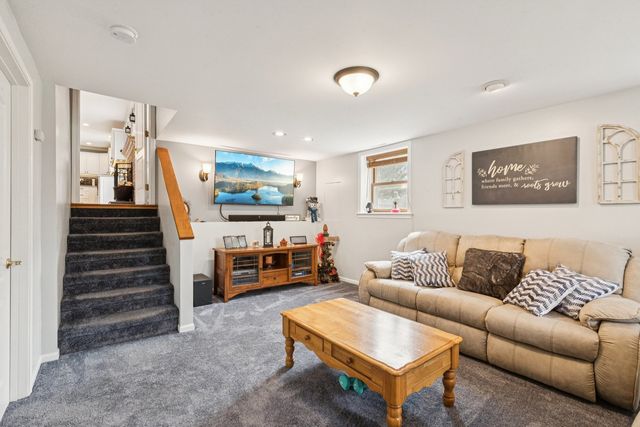 701 Woodland Lane, Marengo, IL 60152