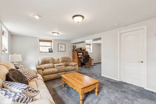 701 Woodland Lane, Marengo, IL 60152