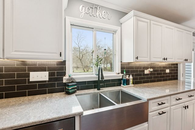 701 Woodland Lane, Marengo, IL 60152