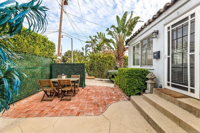 2432 3Rd Street, Santa Monica, CA 90405