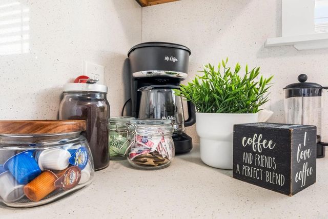 2432 3Rd Street, Santa Monica, CA 90405