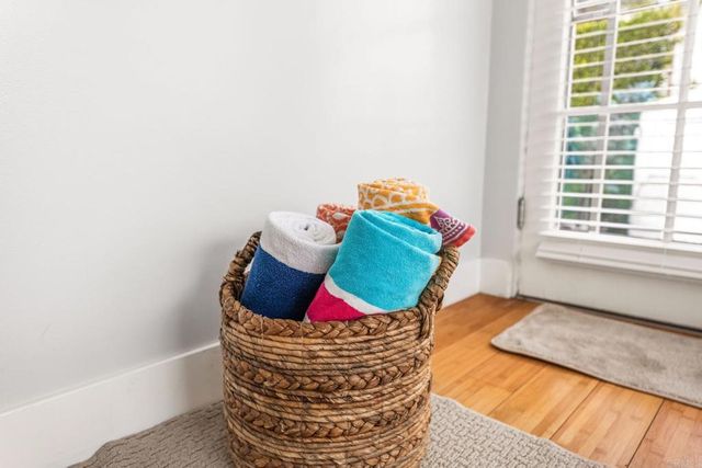 2432 3Rd Street, Santa Monica, CA 90405