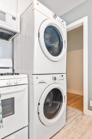 2432 3Rd Street, Santa Monica, CA 90405