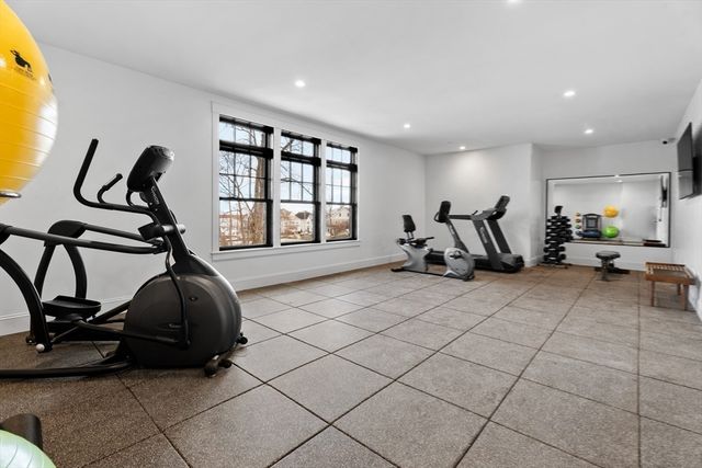 134 Court St 1, Plymouth, MA 02360