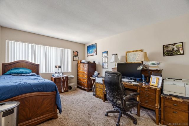 345 N Melrose Dr H, Vista, CA 92083