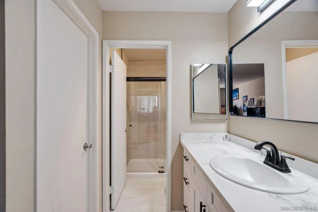 345 N Melrose Dr H, Vista, CA 92083