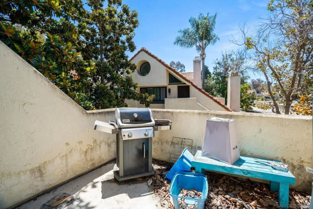 345 N Melrose Dr H, Vista, CA 92083