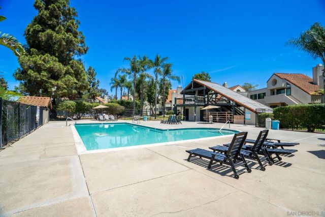 345 N Melrose Dr H, Vista, CA 92083